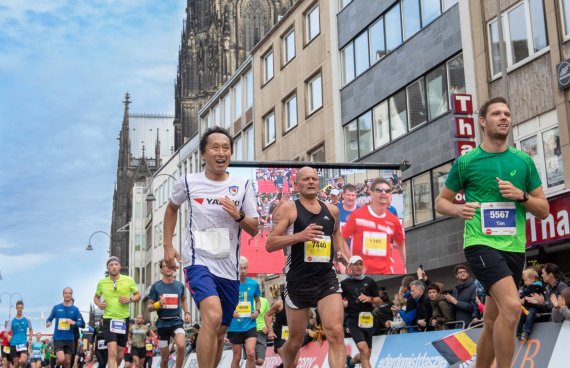 Die Veranstalter des Kölner Halbmarathons können sich vor Ticketanfragen kaum retten.