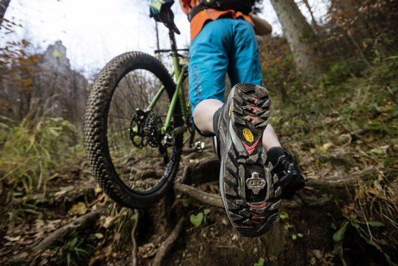 The MTBike Team Vibram will compete for the first time at the end of July.