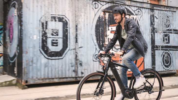 Ebenfalls 2018 wird Neureuther Testimonial für Bosch und dessen E-Bike-Sparte.