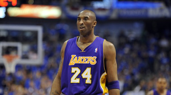 Kobe Bryant in the Los Angeles Lakers jersey