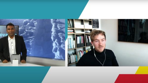 Tristan Horx (r.) sprach bei der ISPO Munich Online über Megatrends der Zukunft.
