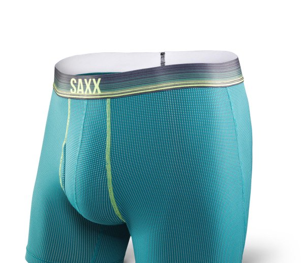 Die Quest 2.0 von SAXX Underwear ist WINNER beim ISPO AWARD 2017 im Segment Performance.