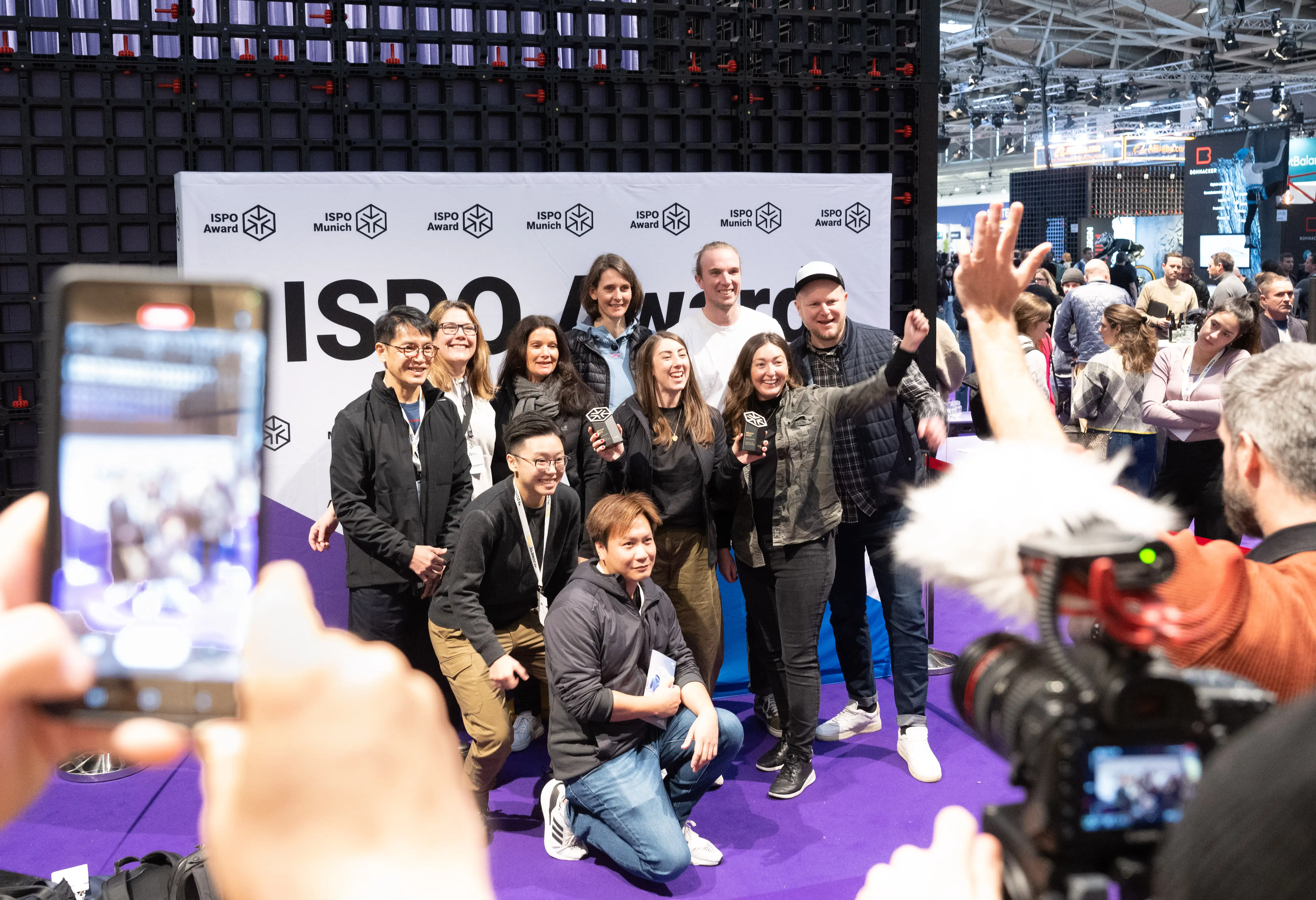 ispo award the winners celebrate at ispo