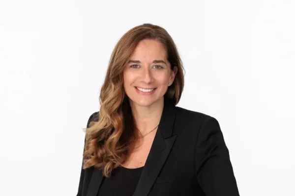 Celine Del Genes