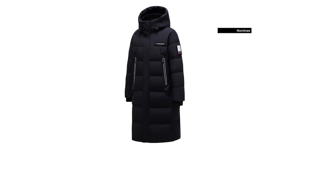 Down jacket that combines safety and sustainability