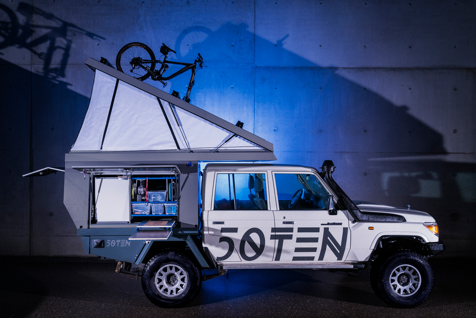 ISPO Brandnew 2018 Winner Hardware Winter Fiftyten ISPO Brandnew 2018 Winner Hardware Winter Fiftyten