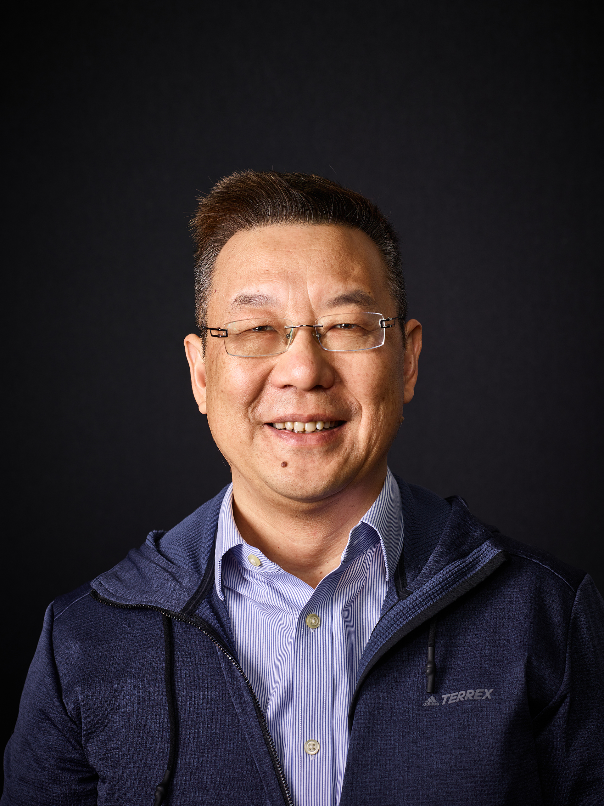 ISPO Award Jury - Dr. Jun-Yan Hu ISPO Award Jury - Dr. Jun-Yan Hu