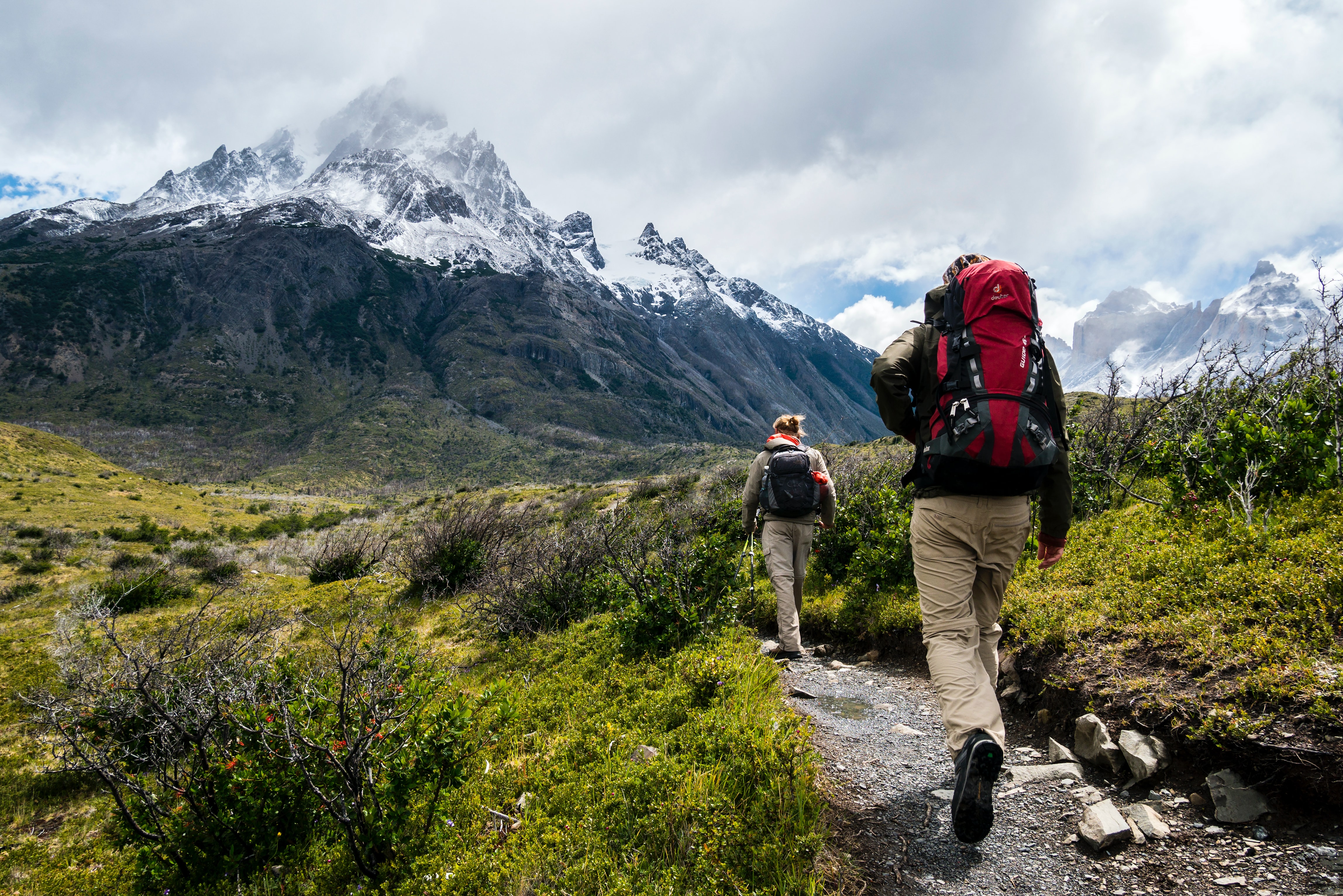 10 gadgets d'extérieur durables pour votre prochaine excursion