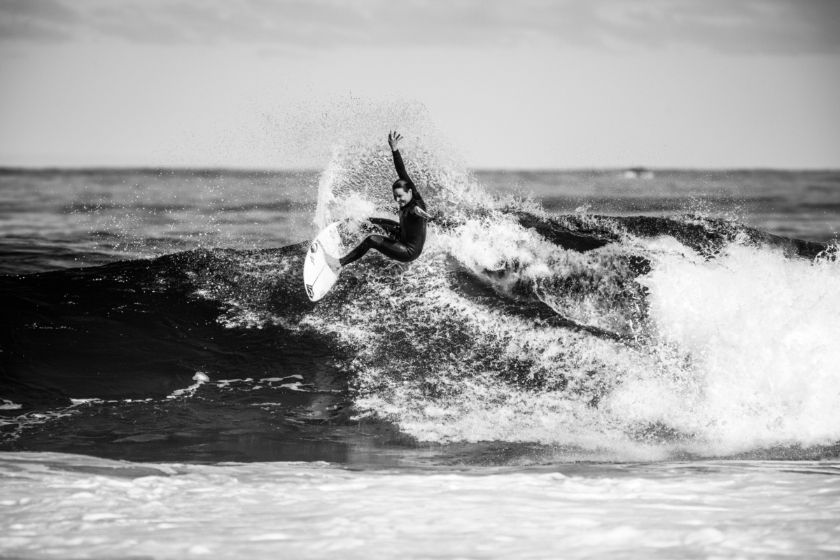 Mit dem O’Neill Hyperfreak Fire Wetsuit ist man perfekt ausgerüstet beim Wellensurfen