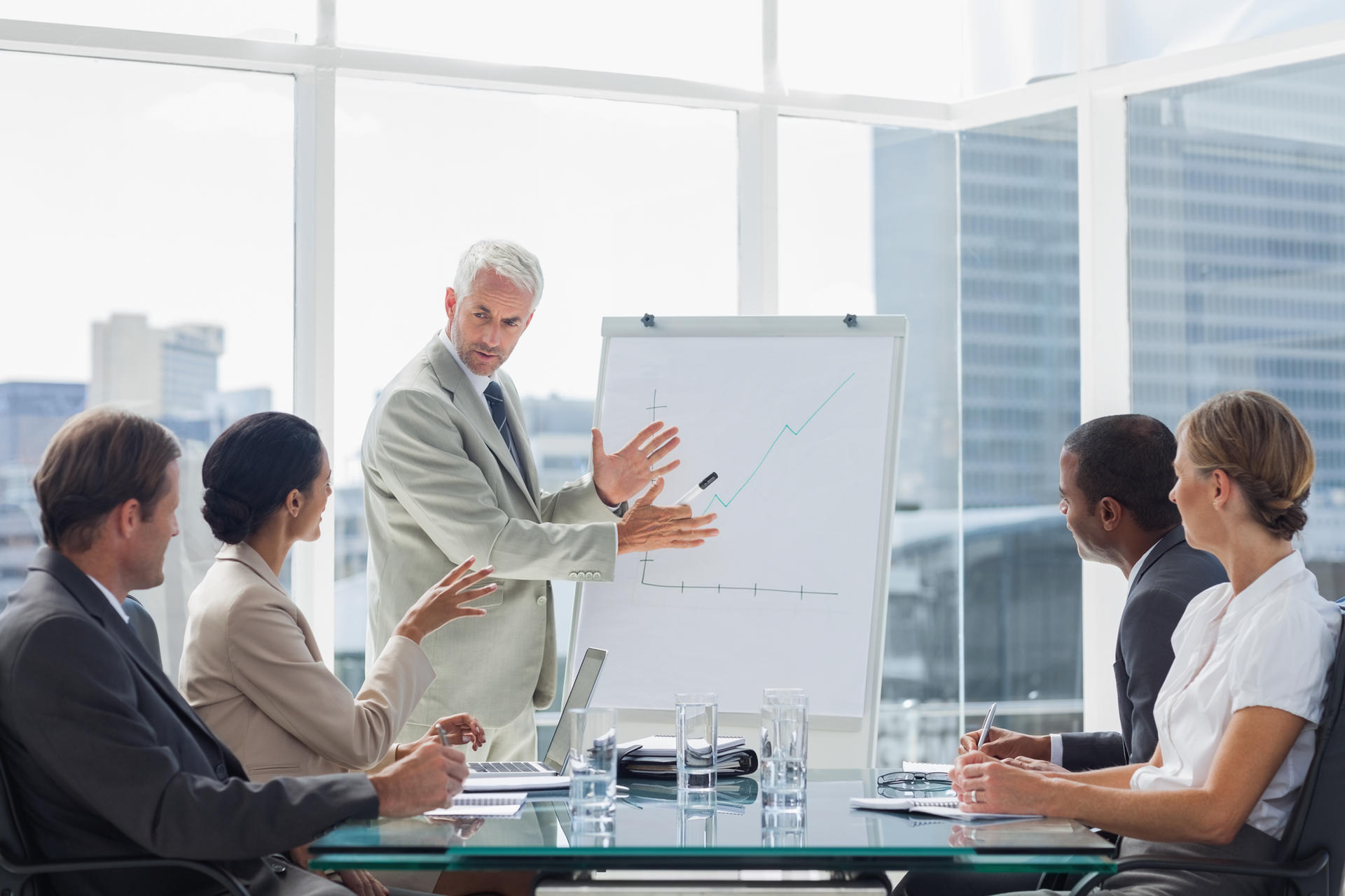 mb-161102-ThinkstockPhotos-175211709 Sport-Marketing: Ziel sollten beim Content Marketing klar definiert sein.
