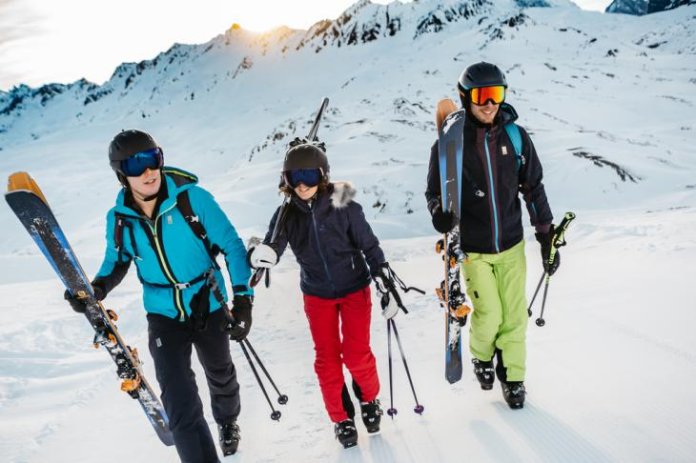 this new collection, Salomon is reinventing all-mountain