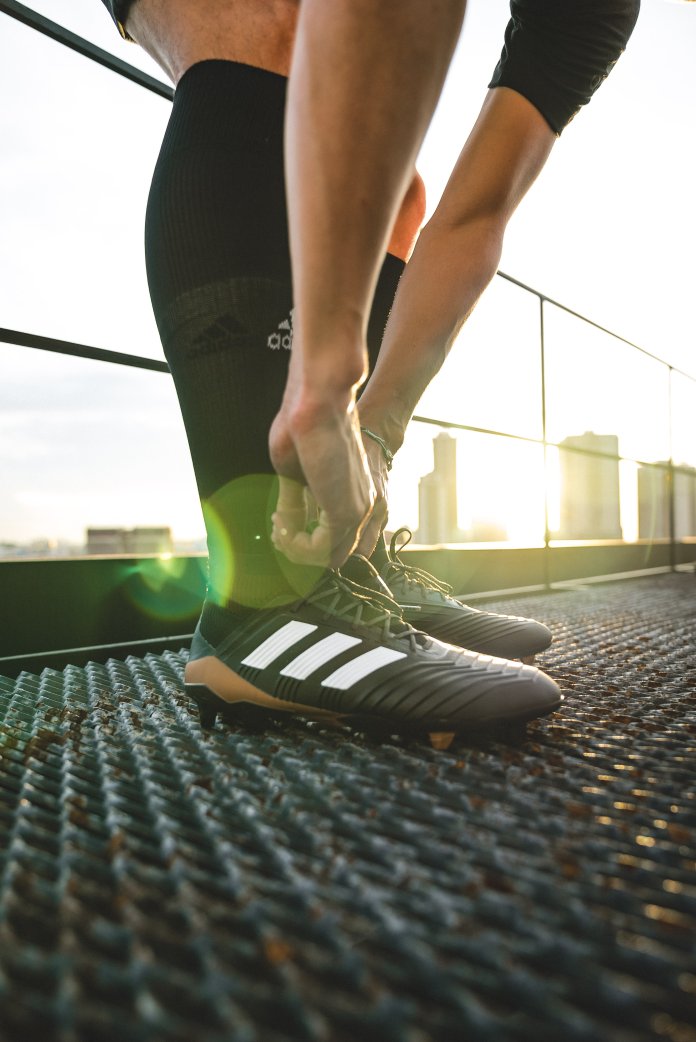 Die hinter dem Weltkonzern Adidas