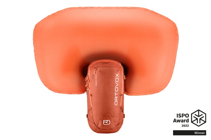 ISPO Award Winner 2022 Ortovox LiTRIC Avalanche Airbag System