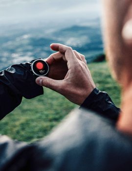 Smartwatch in Outdoor Umgebung
