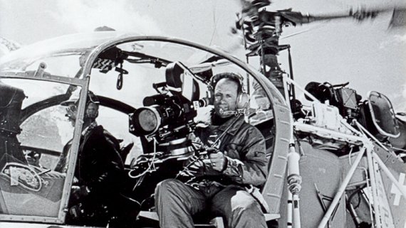 In the 80's the ISPO became more and more popular internationally. There's a man in the helicopter with a camera. Picture from 1985.