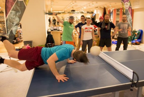 Just above the table tennis table: Headis for advanced players at Globetrotter.