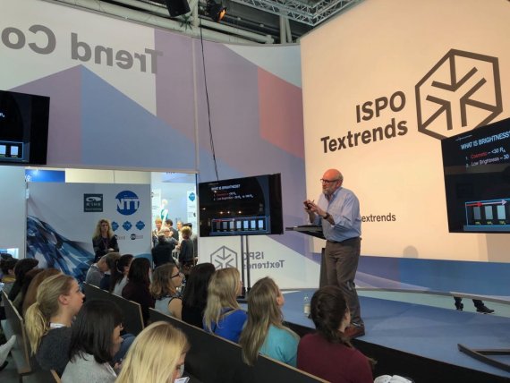 +++ Tuesday, 15:12 +++ A full house in the ISPO Textrends Forum: Chuck Gruber, President and CEO of Safe Reflections, Inc. tells how to efficiently incorporate reflective material into advanced textiles for extra visibility. +++ Tuesday, 15:12 +++ A full house in the ISPO Textrends Forum: Chuck Gruber, President and CEO of Safe Reflections, Inc. tells how to efficiently incorporate reflective material into advanced textiles for extra visibility.