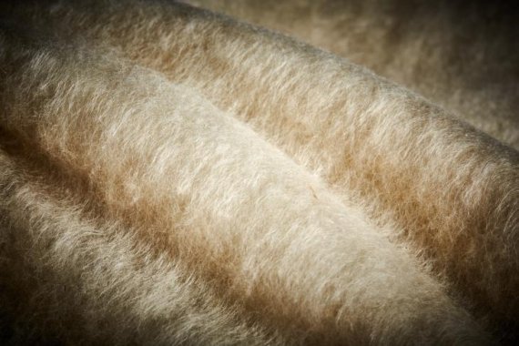 Recycelte Polyester- und Kapok-Isolierung von Flocus. Recycelte Polyester- und Kapok-Isolierung von Flocus.