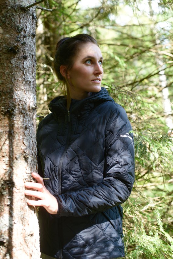 Die vielseitige Outdoor-Jacke von Kathmandu ist ein wahres Packwunder.