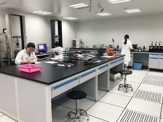 Credit: China Textile Information Center Testing is undertaken at the CTIC lab