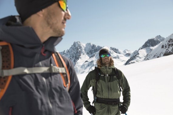 Optimaler Blendschutz Stufe 4 in Eis und Schnee: Die S-Way VLM+ Optimaler Blendschutz Stufe 4 in Eis und Schnee: Die S-Way VLM+