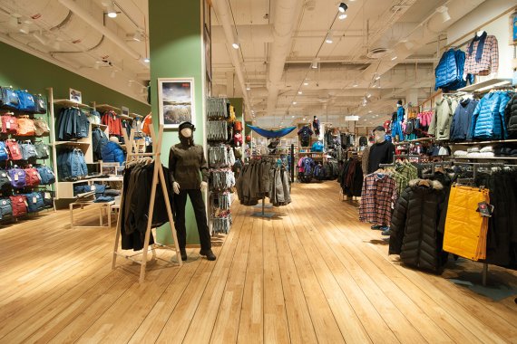 The Swedish outdoor retailer Naturkompaniet evolved out of the scout movement in the 1920s.
