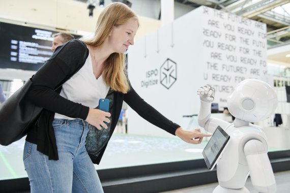 Pepper auf der ISPO Digitize