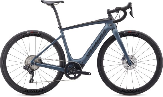 High-tech road bike and electric drive? Specialized shows with the "Turbo Creo SL" how well you can integrate engine and battery, even the sporty driving characteristics remain fully intact. High-tech road bike and electric drive? Specialized shows with the "Turbo Creo SL" how well you can integrate engine and battery, even the sporty driving characteristics remain fully intact.