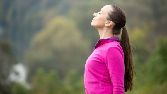 Sport und Bewegung helfen gegen Stress. Sport und Bewegung helfen gegen Stress und führen langfristig zu mehr Entspannung und einem ruhigeren Lebensstil.