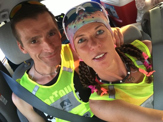 Everything's still relaxed: Jens and Ricarda Witzel on their way to the start. Everything's still relaxed: Jens and Ricarda Witzel on their way to the start.