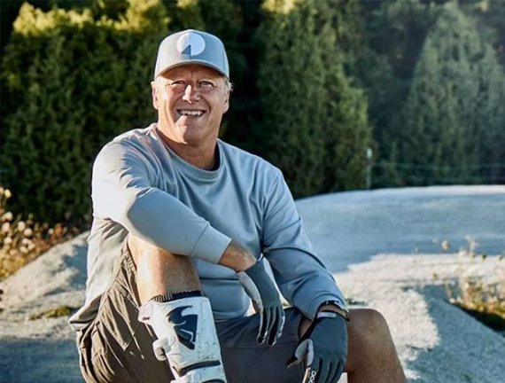Stefan Ytterborn dedicates his career to brands, product development and communication. Stefan Ytterborn dedicates his career to brands, product development and communication.