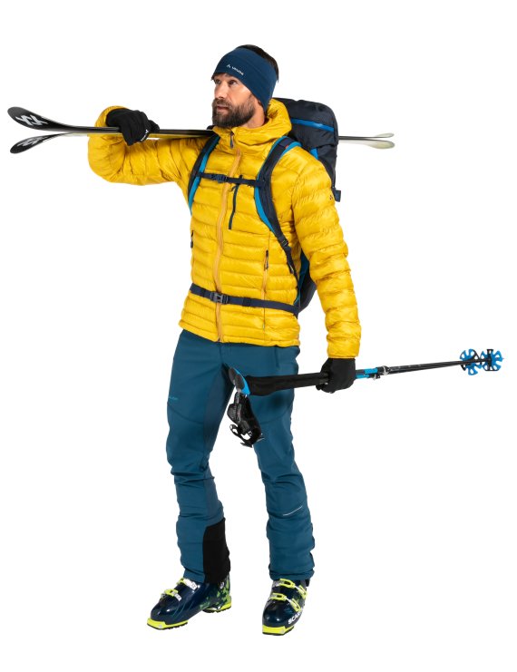 Skitouring with Winter insulation jacket