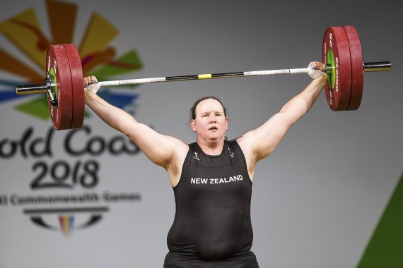 À 43 ans, Laurel Hubbard est sur le point de faire ses débuts olympiques.