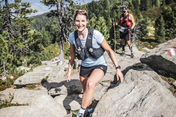 Lena Haushofer is an (ultra) trail runner and enthusiastic ski tourer