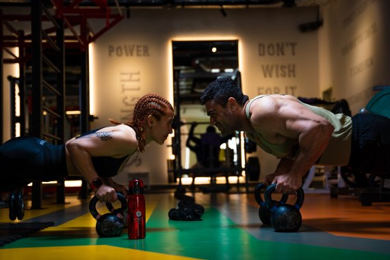 Se acabaron las diferencias de género: el deporte excesivo combinado con un trastorno alimentario enferma a las personas