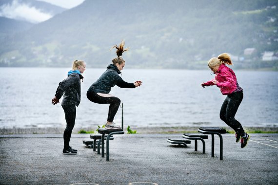 Freude an gemeinsamer Bewegung: Teil der Therapie bei Essstörungen und Sportsucht