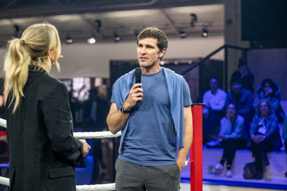 241209_The Secret to Startup Success in Sports Tech: Lessons from Industry Experts