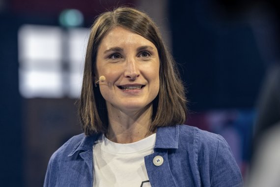 Lena Haushofer auf der ISPO Munich