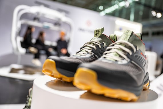 Outdoor Trailrunning Schuhe auf der ISPO 2024