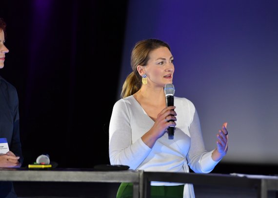 Judith Gerlach auf der ISPO 2024 bei der SPORT BRAND MEDIA Konferenz zu Sport ist Gesundheitspolitik – Neue Perspektiven & Kooperationen