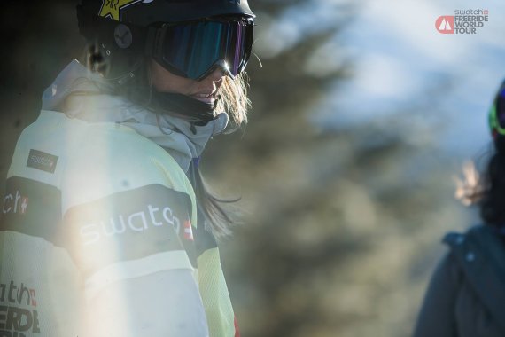 mb-Eva-Walkner-Brille Immer lässig auf der Piste: Eva Walkner bestellt pro Saison für 3000 Euro neue Ski-Klamotten.