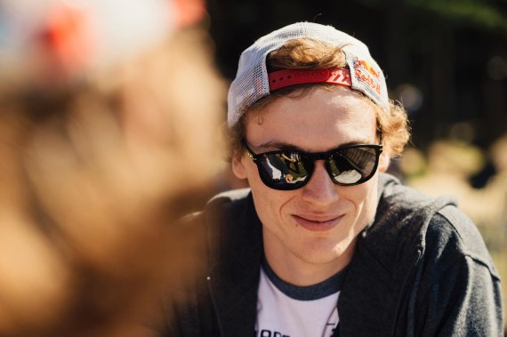 mb-160701-thomas-genon-mountainbike-2016 Mountainbike-Star Thomas Genon kennt die Tücken seines Actionsports.