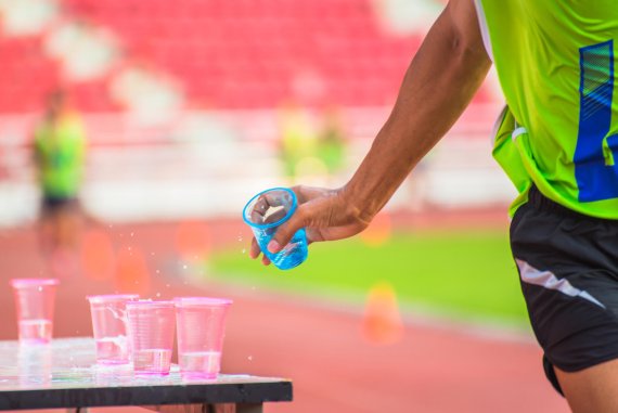 Marathon: die richtige Versorgung auf der Strecke muss gewährleistet sein.