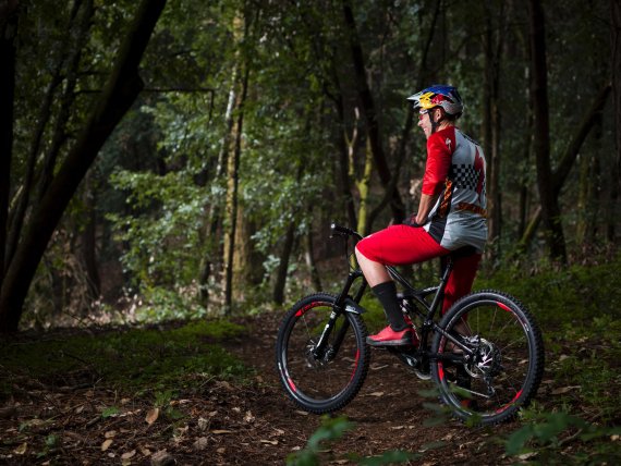 mb-en-Enduro-Mountainbike A little more range of spring than a All-Mountain-Bike: The Enduro is also an allrounder.