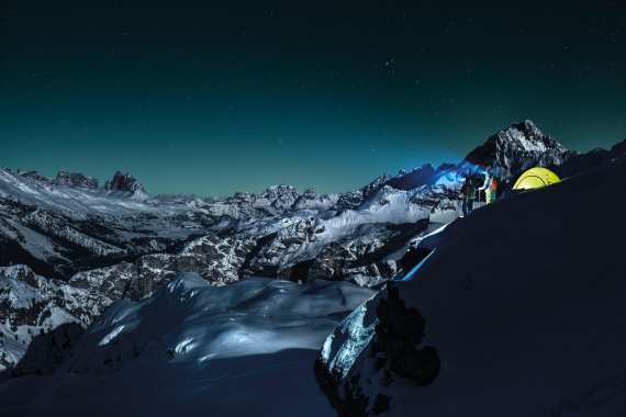 mb-160916-Brand Campaign_22_W16-17_inspired_6744-1601jpg Good opportunities for business in China: Salewa is well positioned in the mountaineering sector. And in China, there are quite a few mountains. Those on the picture are in Italy, though.