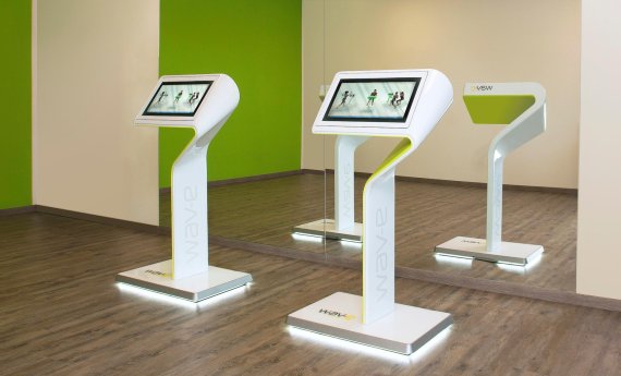 mb-160928-5-wav-e-consoles Wav-e bietet eine moderne Konsole mit Touchscreen-Technologie und zahllosen Trainingsmöglichkeiten.