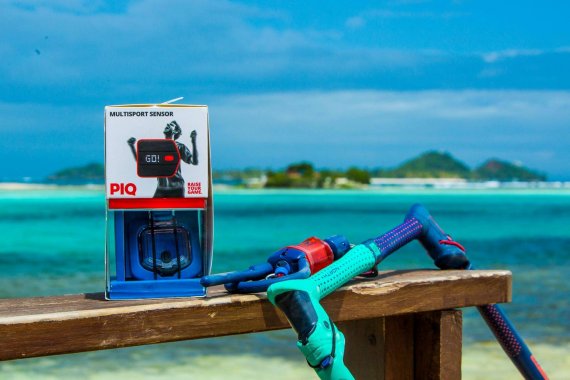 mb-kite-surfing-piq PIQ offers wearables for kite surfing among others.