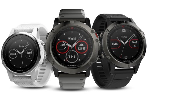 mb-170125-7 Fenix_5_Series_2 For serious athletes and adventurers Garmin Fenix 5 is the perfect fit.