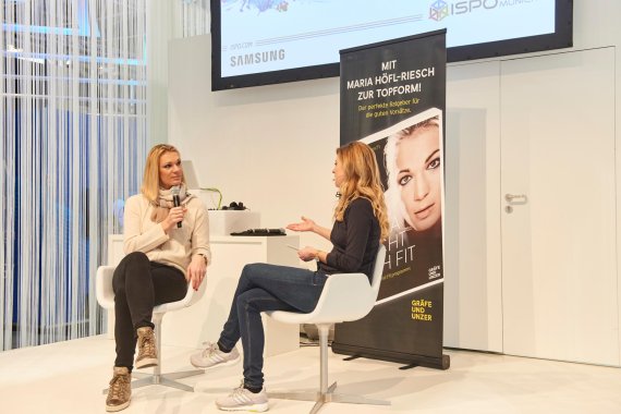 Maria Höfl-Riesch auf der ISPO MUNICH Bühne.