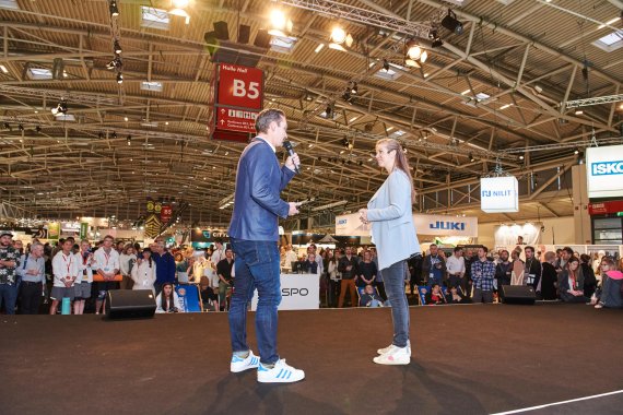 mb-170206-ISPO_Munich_2017_jf_1245 Nina Eichinger bei der Verleihung von ISPO BRANDNEW.